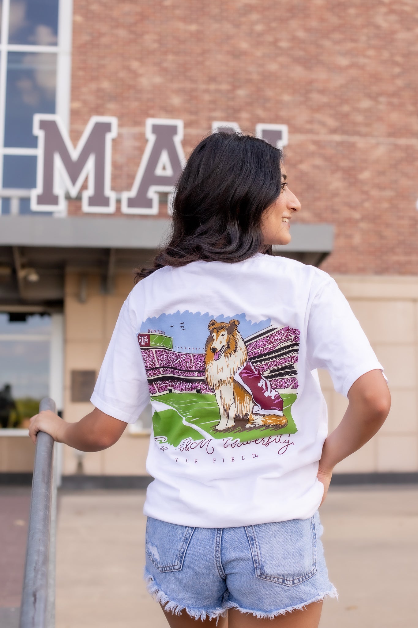 FanPrint Texas A&M Aggies T-Shirt - Reveille in State Outline